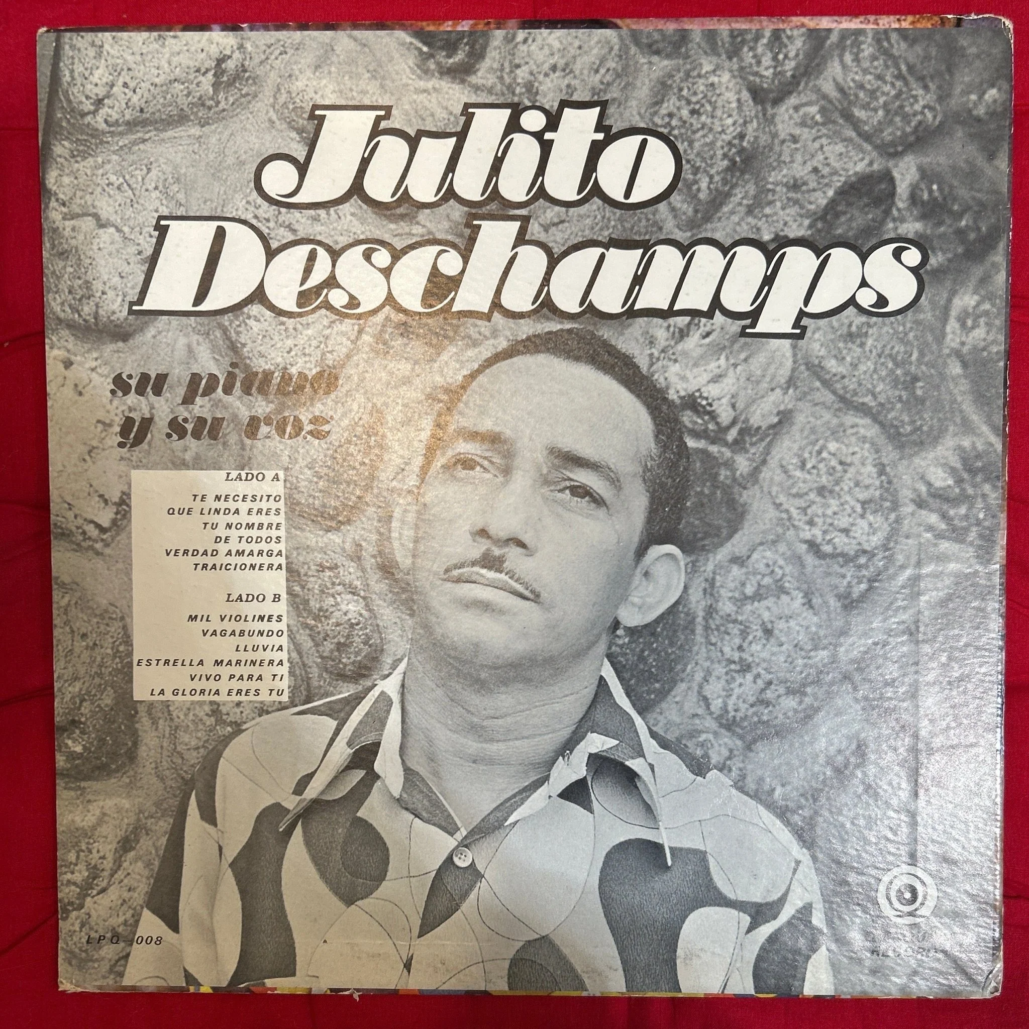 LP Julito Deschamps ‎– Su Piano Y Su Voz 2ª Mano - Image 2